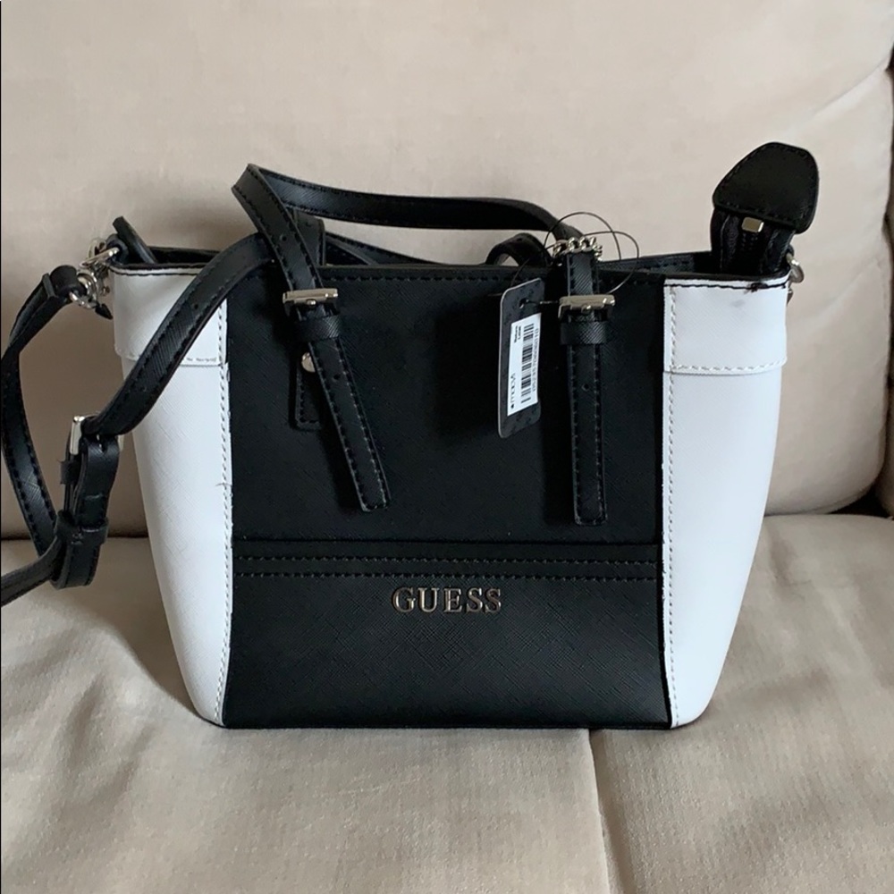 New Guess Purse